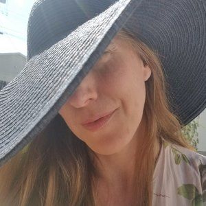 Meet your Posher, Isabelle